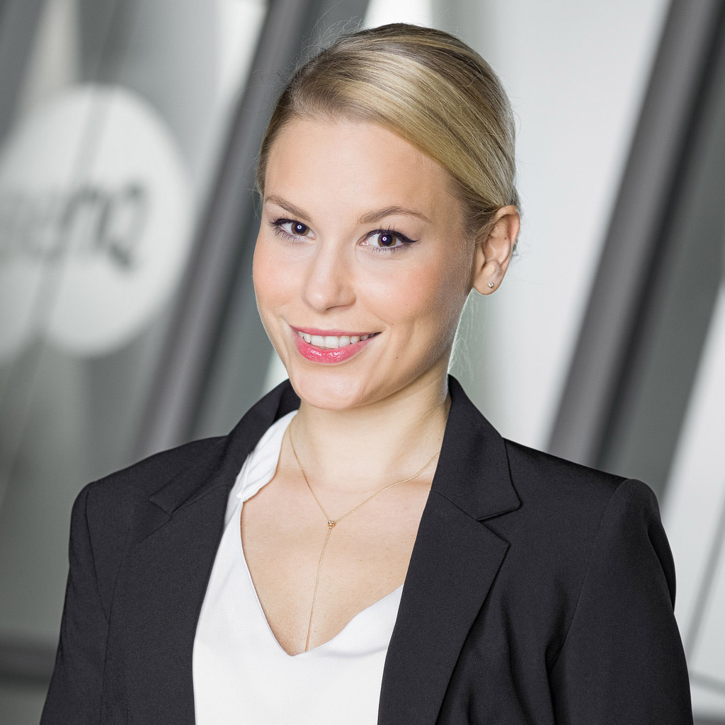 Kirsten Schneider-Basak, Marketing Manager